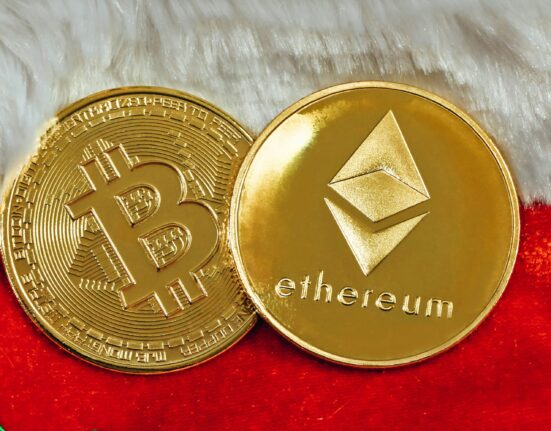 Ethereum, Dogecoin Lead Large Cap Losses As Bitcoin Moves Into Bear Market Territory