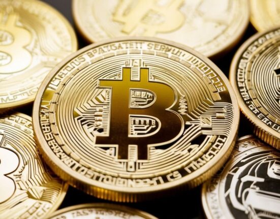 Bitcoin Dominance Retests 4-Year High as US Job Data Shifts Sentiment