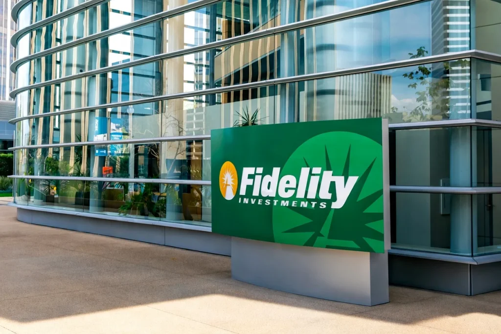 Fidelity Calls for SEC Framework on Crypto Infrastructure Fidelity Calls for SEC Framework on Crypto Infrastructure